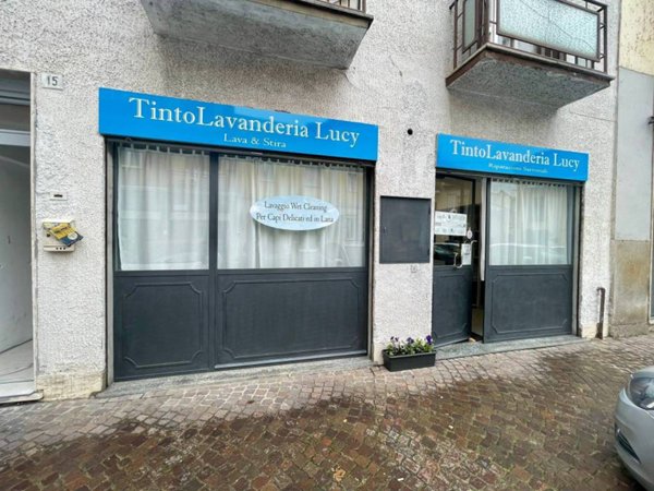 negozio in vendita a Seveso