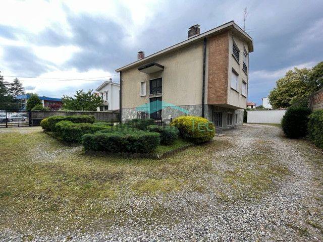 appartamento in vendita a Seveso