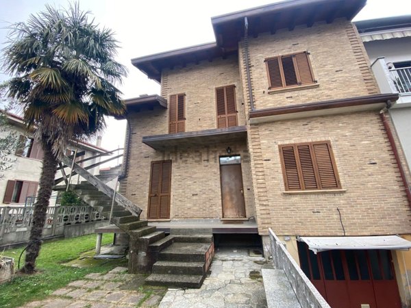 casa indipendente in vendita a Seveso