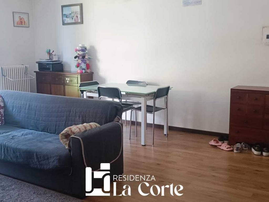 appartamento in vendita a Seveso in zona Baruccana