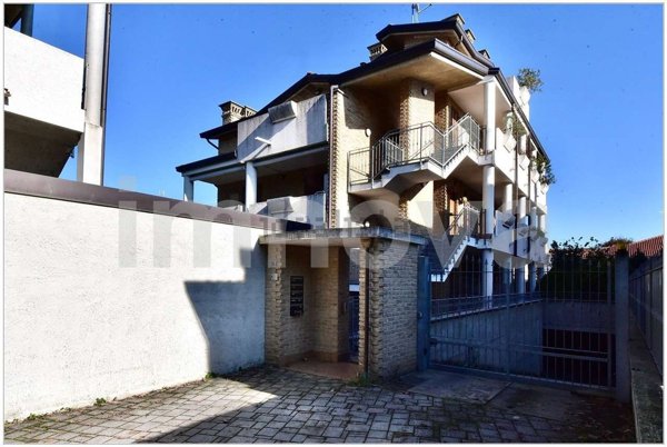 appartamento in vendita a Seveso