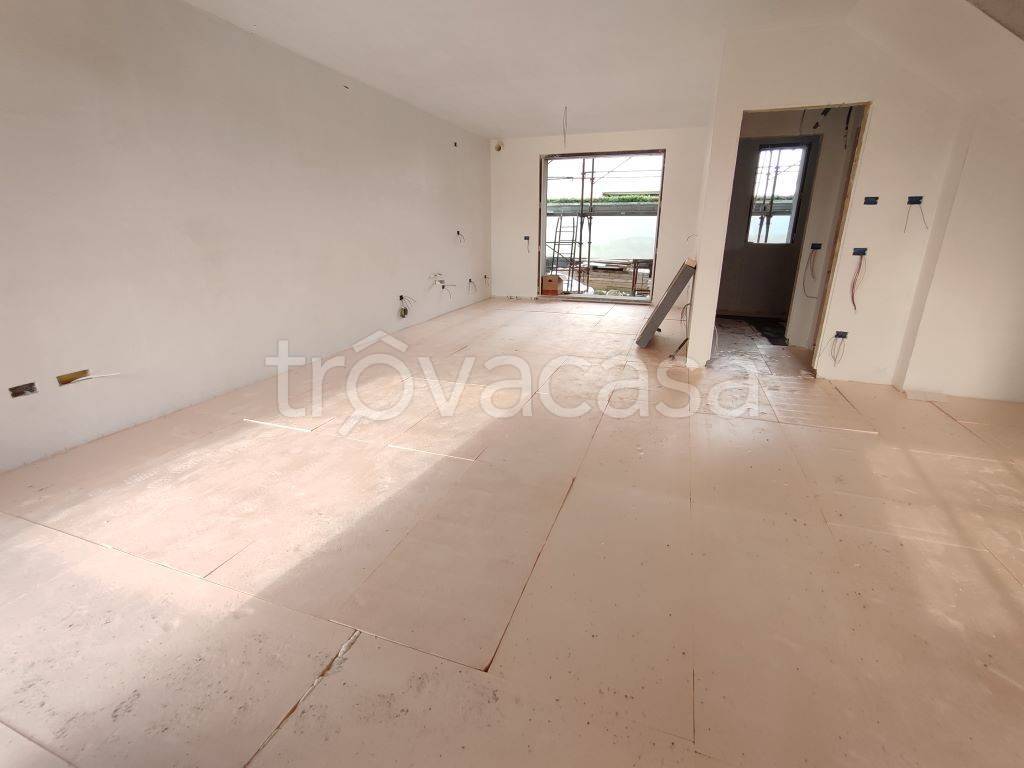 casa indipendente in vendita a Seveso in zona Baruccana