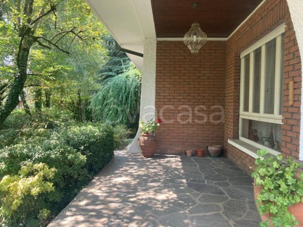 casa indipendente in vendita a Seveso