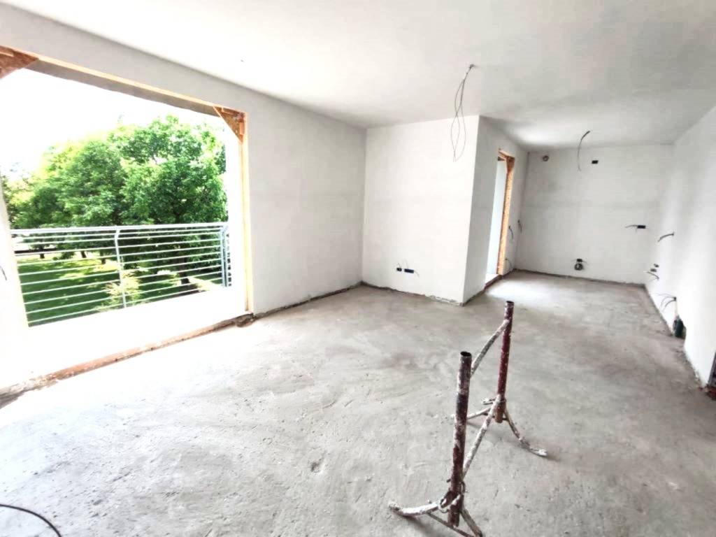 appartamento in vendita a Seveso in zona Baruccana