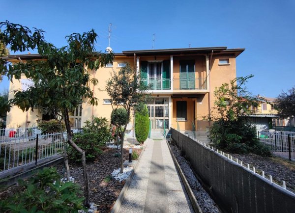 casa indipendente in vendita a Seveso