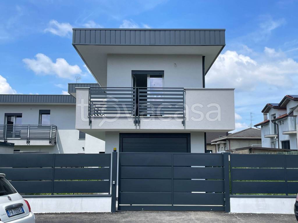 casa indipendente in vendita a Seveso