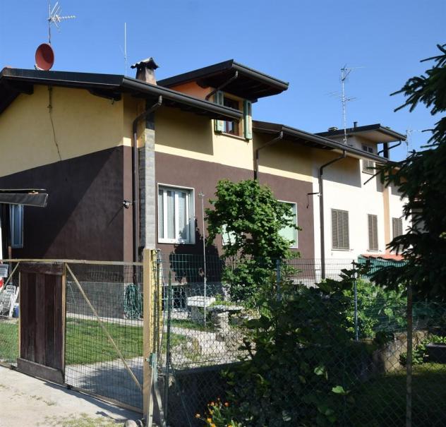casa indipendente in vendita a Seveso