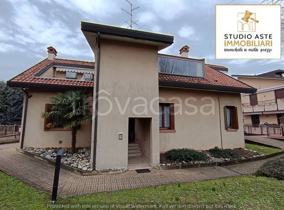 appartamento in vendita a Seveso