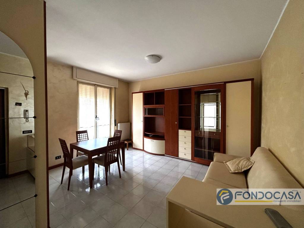 appartamento in vendita a Seveso in zona Baruccana