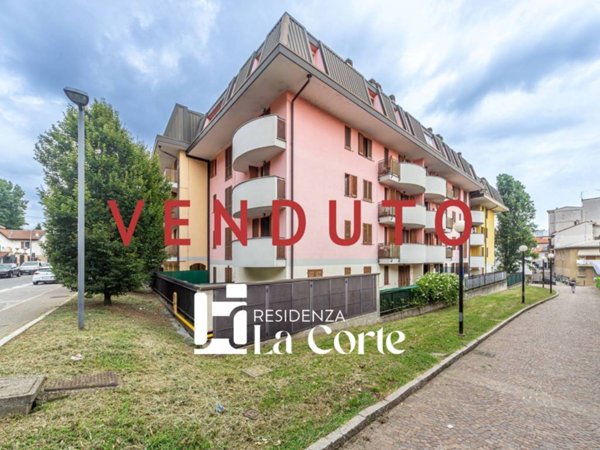 appartamento in vendita a Seveso in zona Baruccana