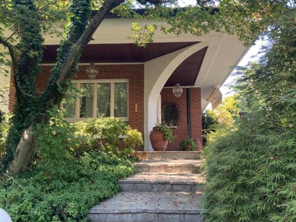 casa indipendente in vendita a Seveso in zona Baruccana