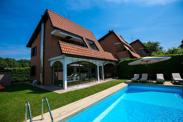 casa indipendente in vendita a Seveso