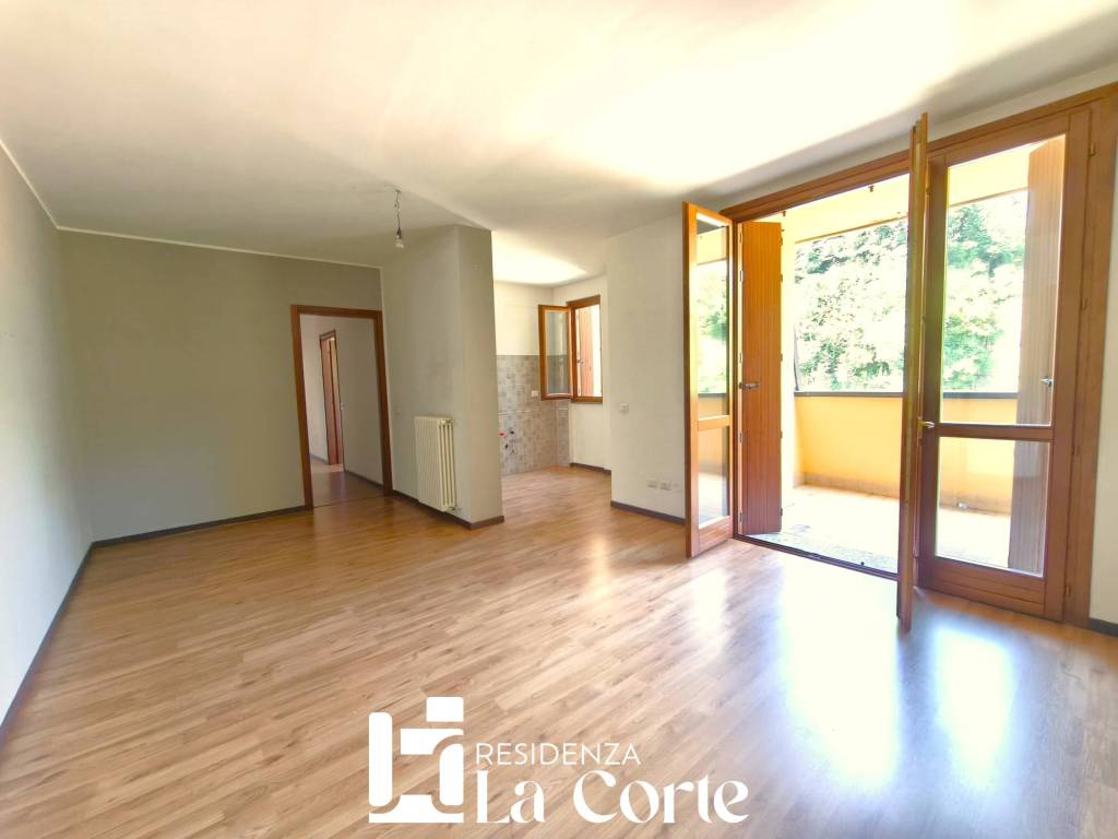 intera palazzina in vendita a Seveso in zona Baruccana