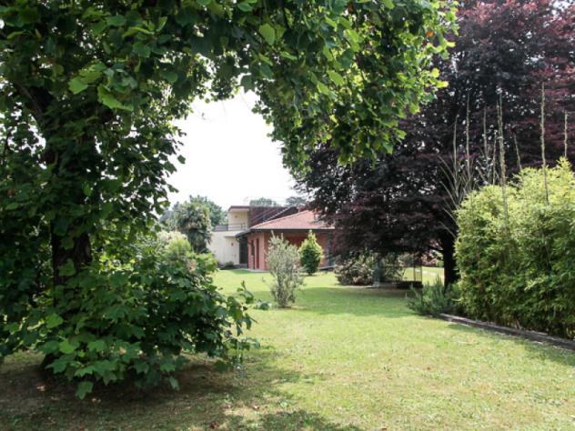 casa indipendente in vendita a Seveso