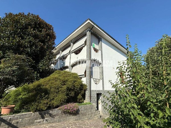 casa indipendente in vendita a Seveso