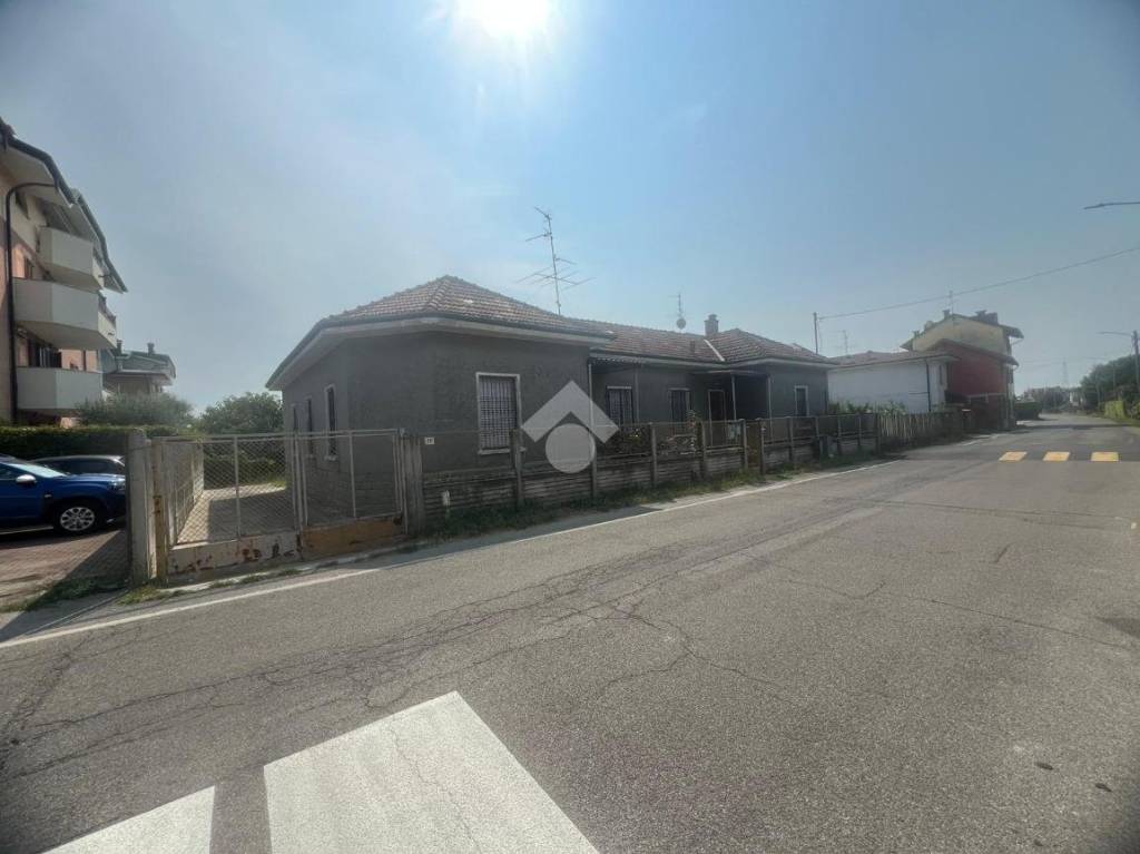 casa indipendente in vendita a Seveso