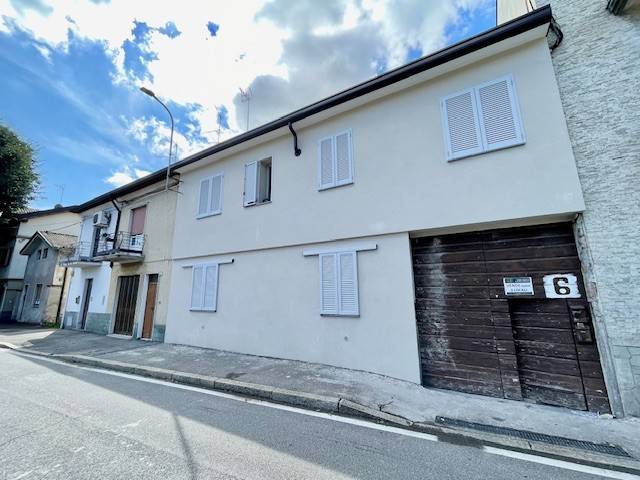 appartamento in vendita a Seveso in zona Baruccana
