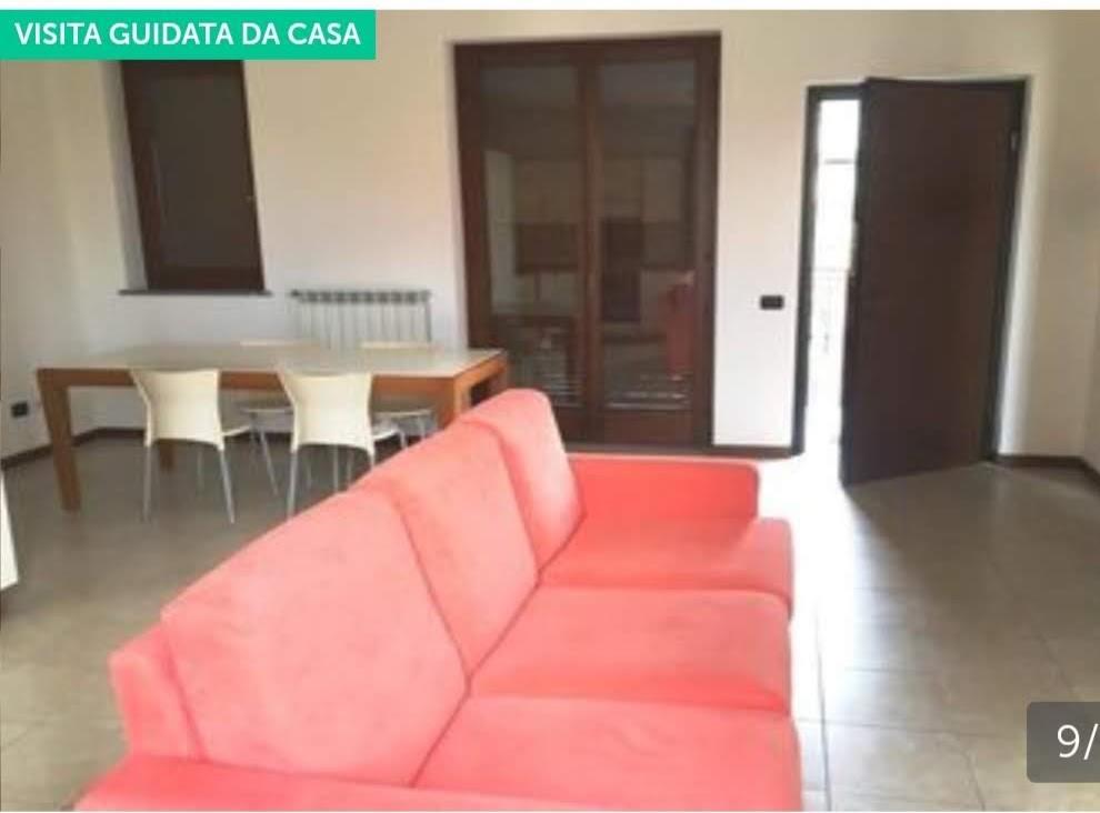 appartamento in vendita a Seveso in zona Baruccana