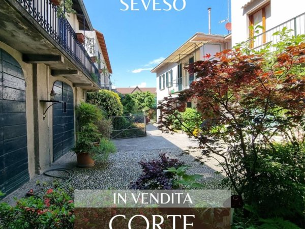 intera palazzina in vendita a Seveso in zona Baruccana