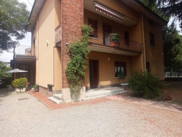 casa indipendente in vendita a Seveso