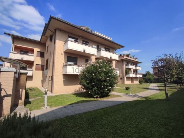 appartamento in vendita a Seveso