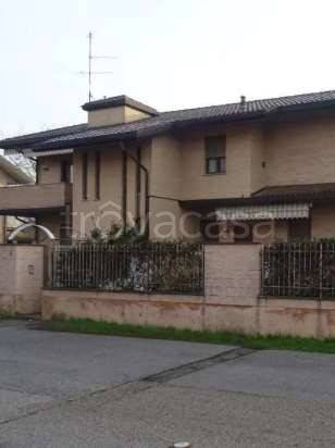 appartamento in vendita a Seveso