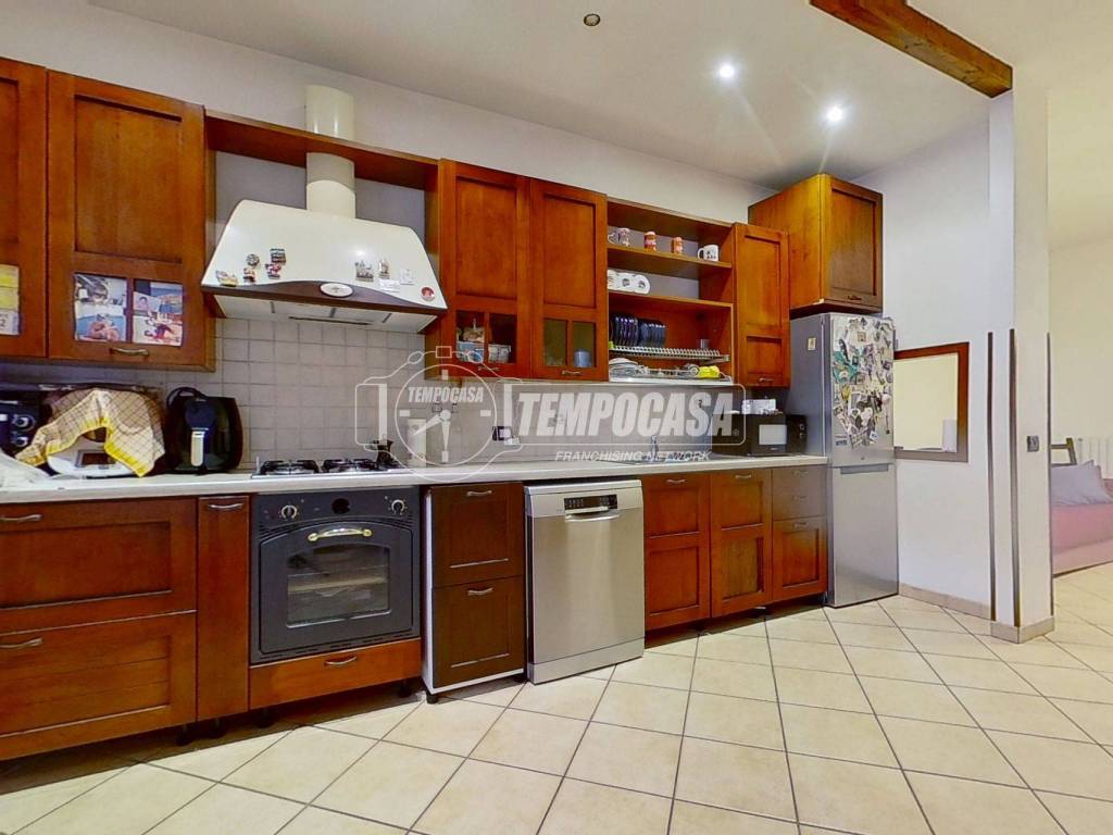 appartamento in vendita a Seveso in zona Baruccana