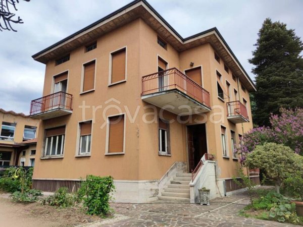 casa indipendente in vendita a Seveso