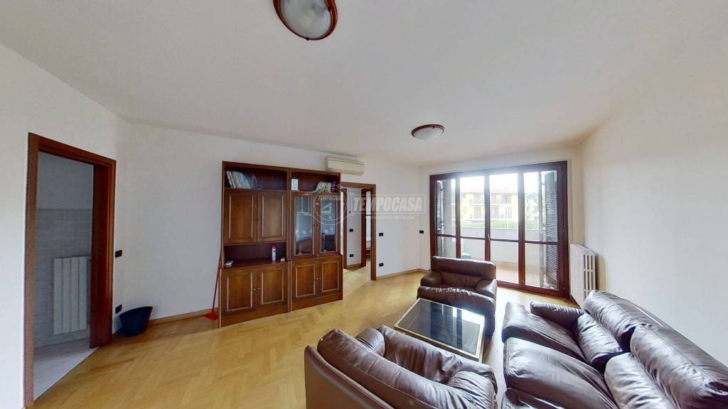 appartamento in vendita a Seveso in zona Baruccana