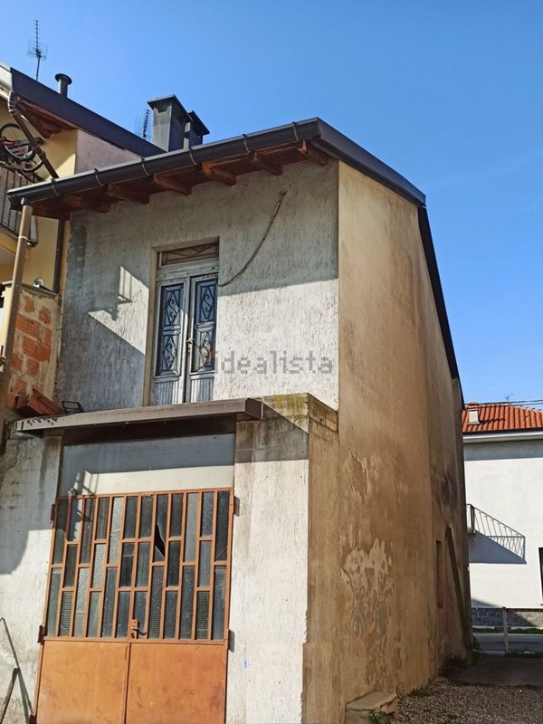 appartamento in vendita a Seveso in zona Baruccana