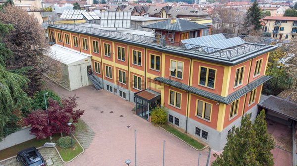 ufficio in vendita a Seveso