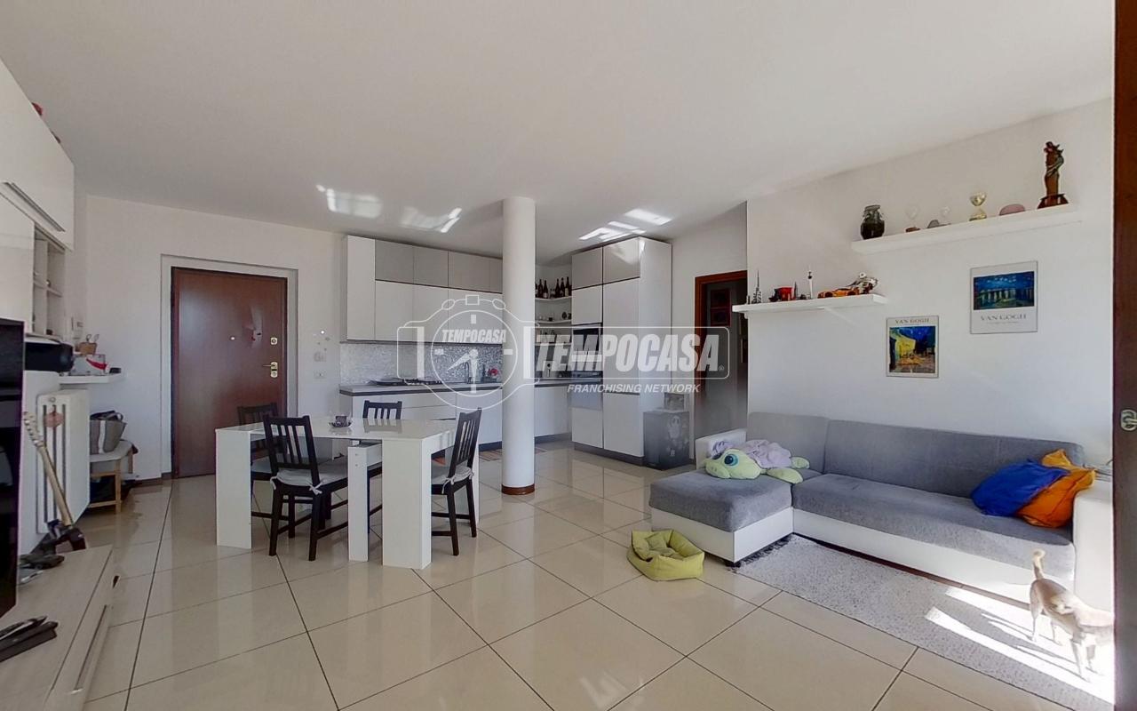 appartamento in vendita a Seveso