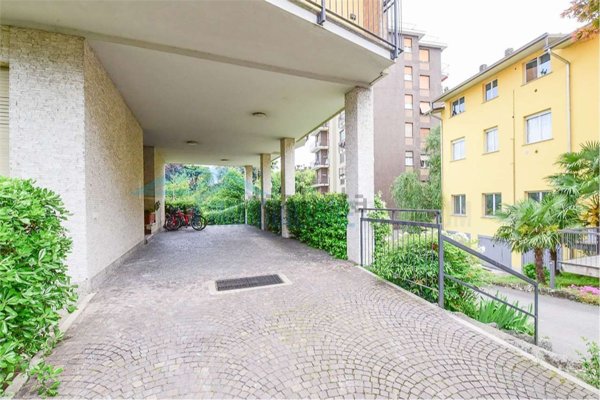 ufficio in vendita a Seveso