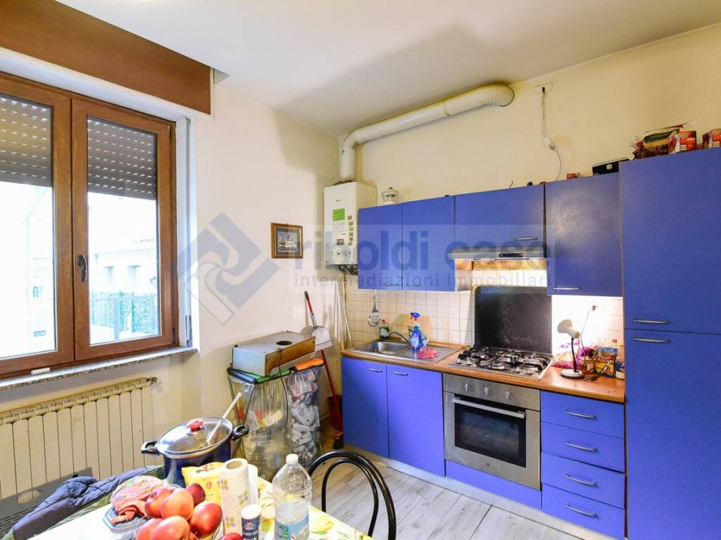 appartamento in vendita a Seveso in zona Baruccana