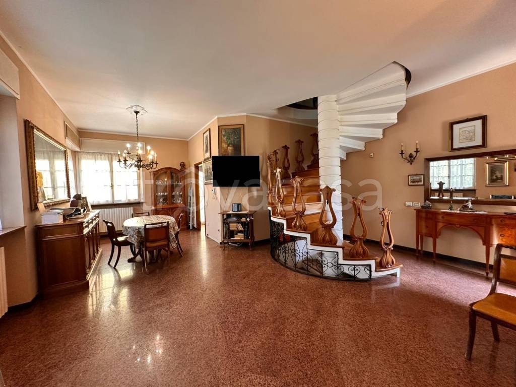 casa indipendente in vendita a Seveso