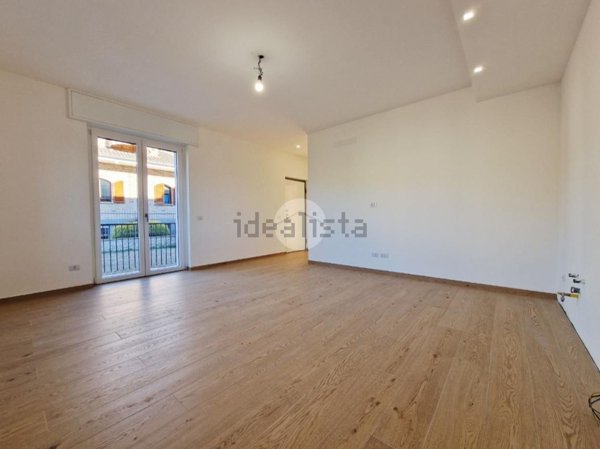 appartamento in vendita a Seveso in zona Baruccana