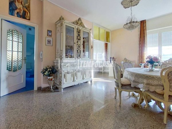 appartamento in vendita a Seveso in zona Baruccana