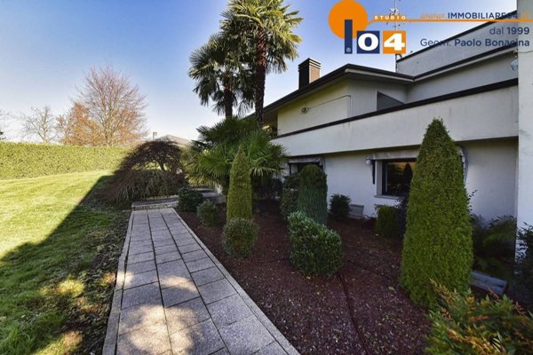 casa indipendente in vendita a Seveso