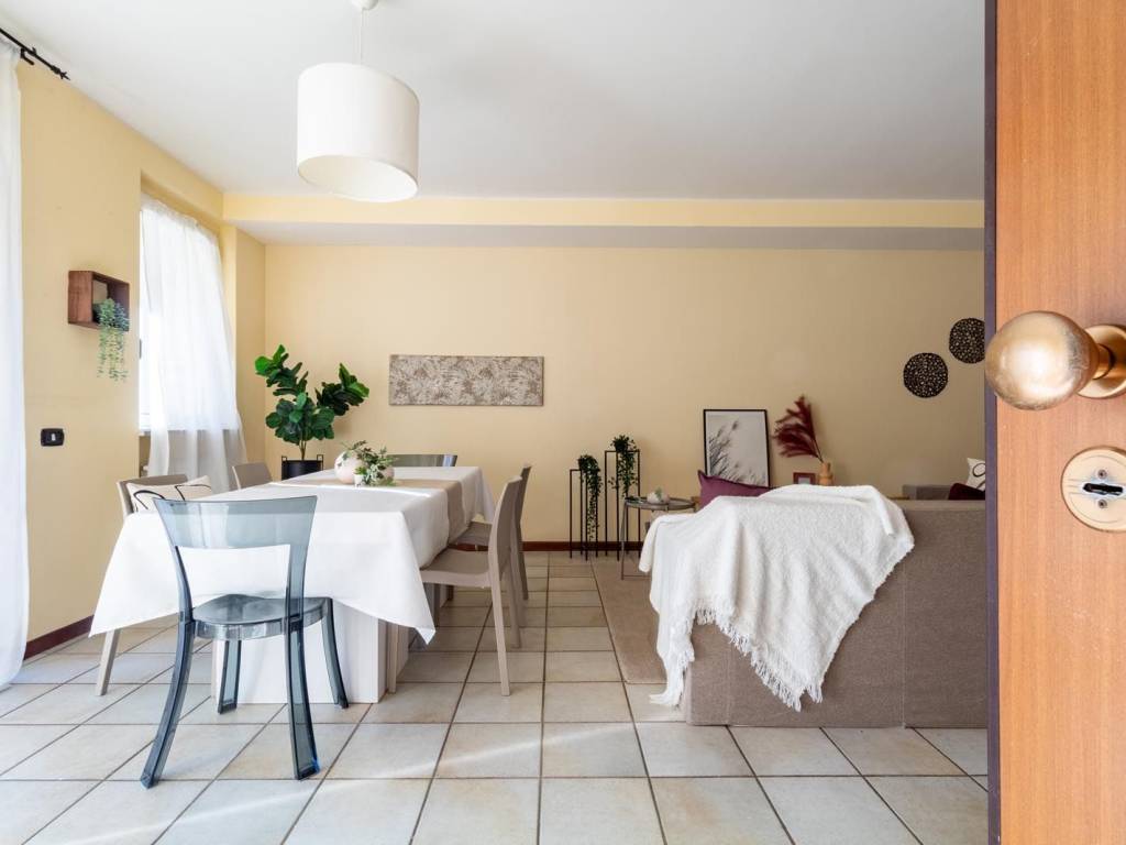 appartamento in vendita a Seveso