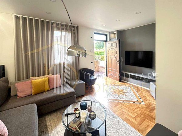 casa indipendente in vendita a Seveso in zona Baruccana