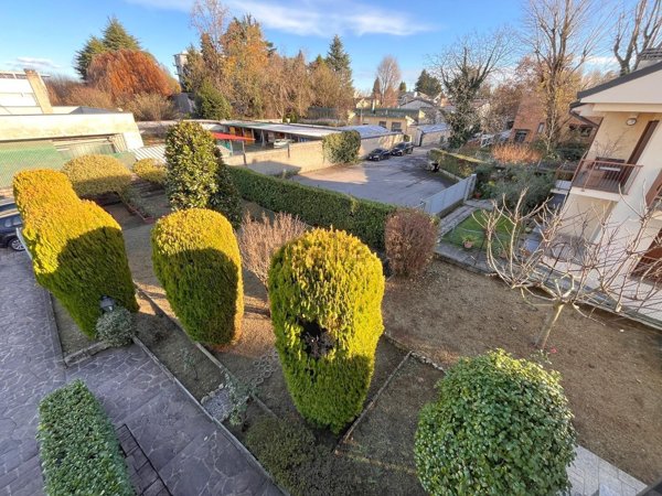 casa indipendente in vendita a Seveso
