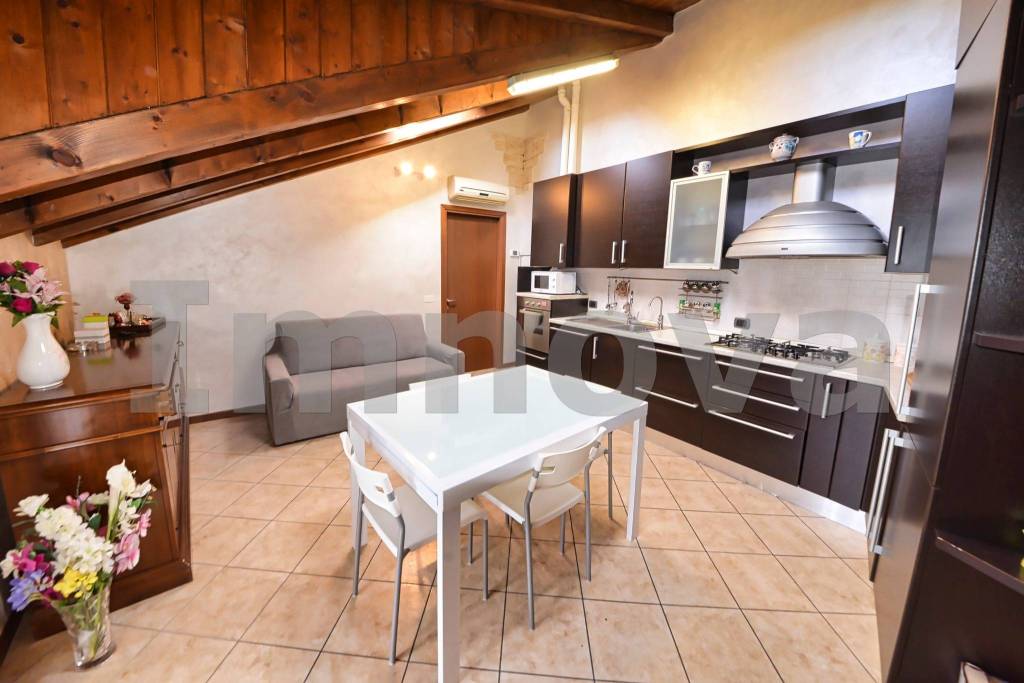 appartamento in vendita a Seveso