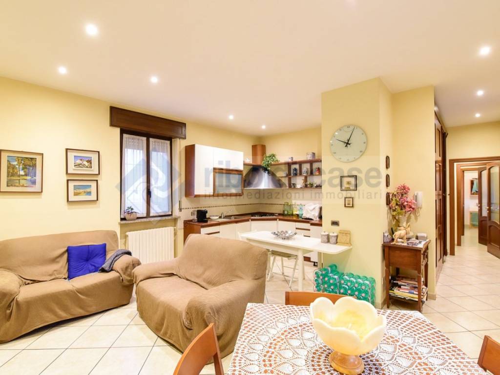 appartamento in vendita a Seveso