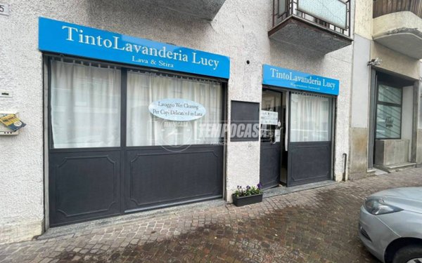 negozio in vendita a Seveso