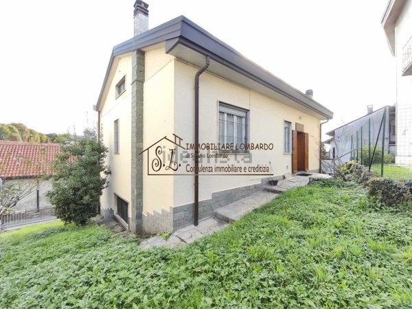 casa indipendente in vendita a Seveso