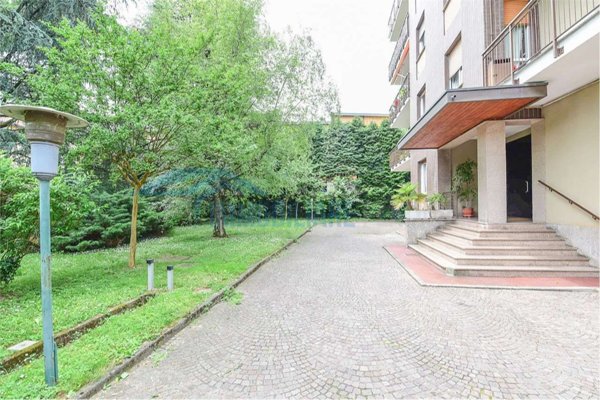 appartamento in vendita a Seveso