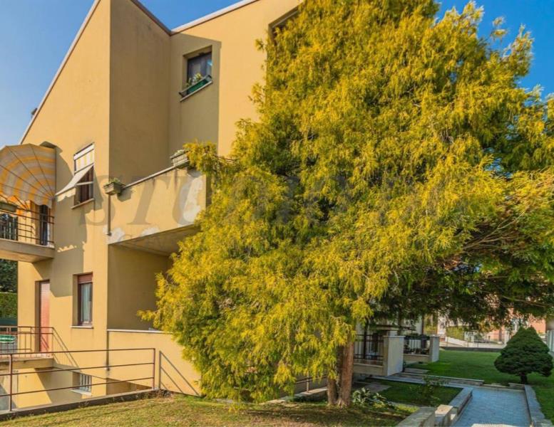 appartamento in vendita a Seveso