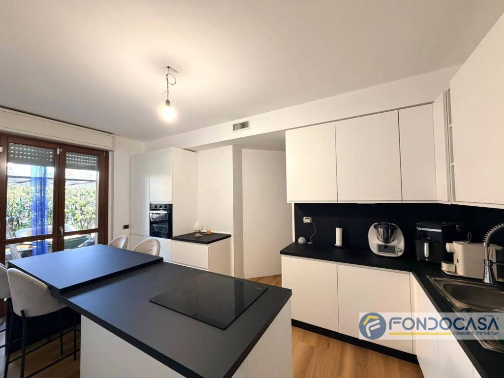 appartamento in vendita a Seveso