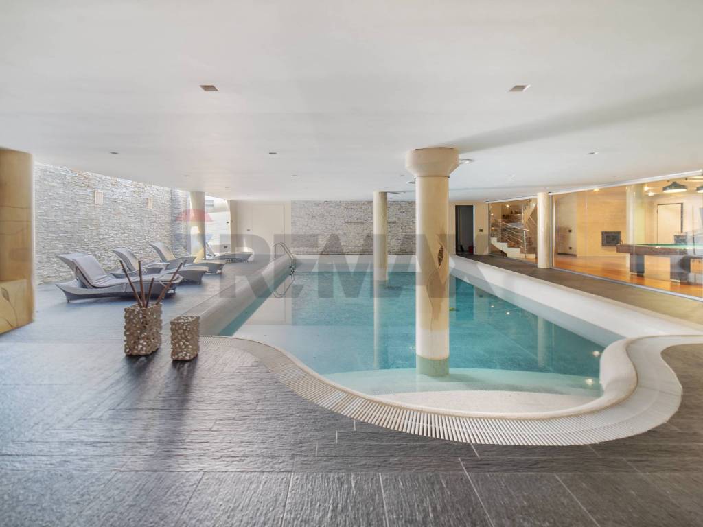 casa indipendente in vendita a Seveso in zona Baruccana