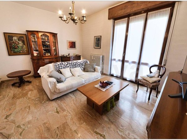 appartamento in vendita a Seveso in zona Baruccana